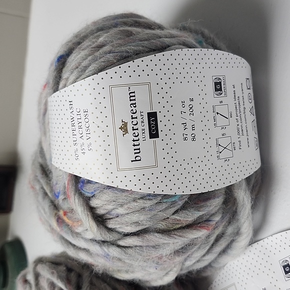 Buttercream Luxe Craft Cozy Gray Multi Super Bulky Yarn - Picture 2 of 6